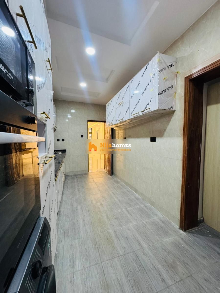 Thumbnail 12