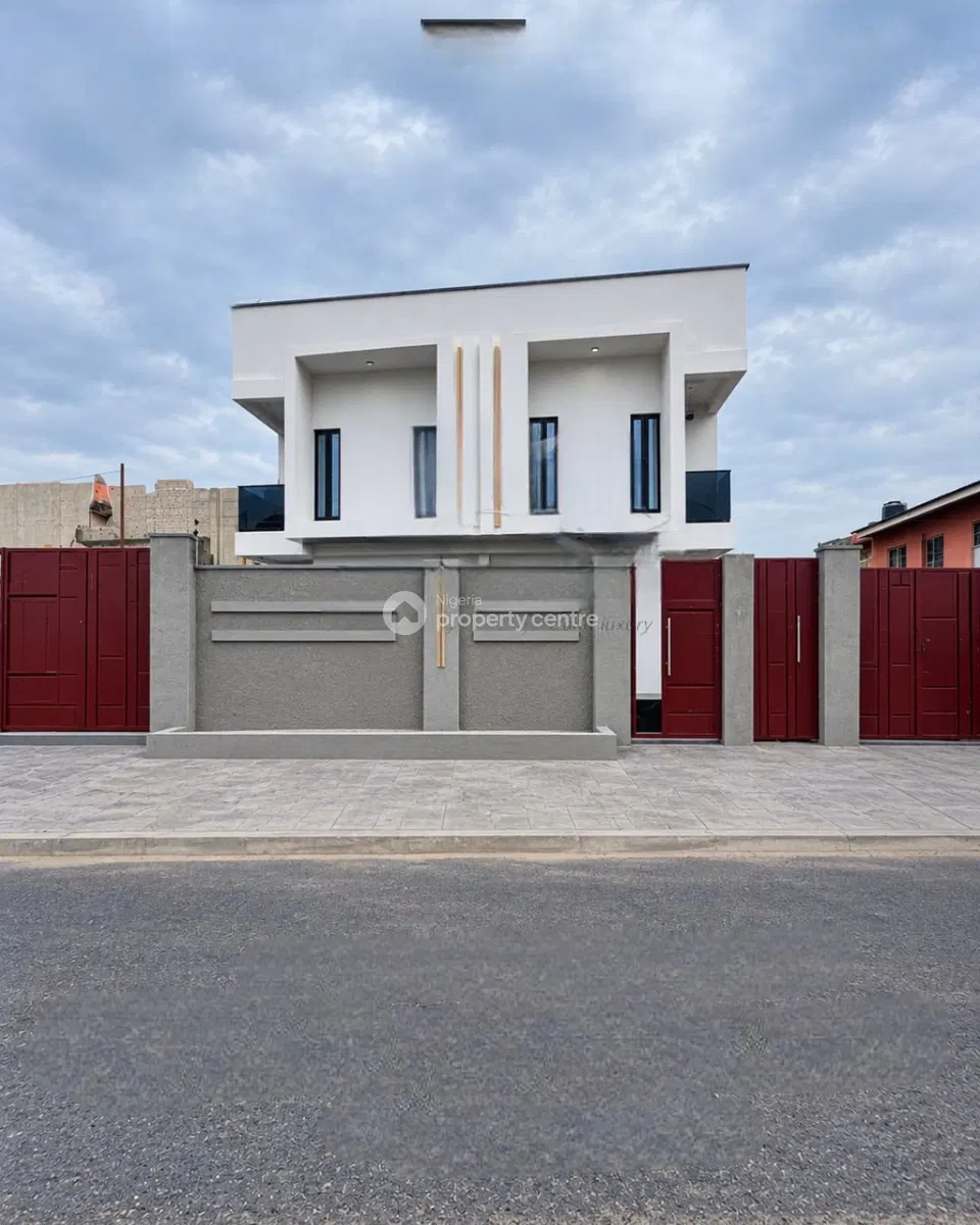 4 Bedroom Semi-Detached Duplex with BQ