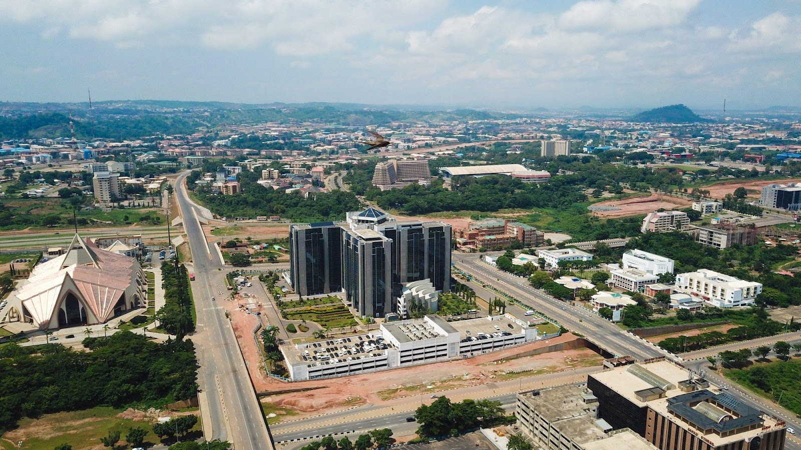 https://tozome.com/wp-content/uploads/2022/11/Abuja-Africas-First-Purposely-Built-Capital-City.jpg